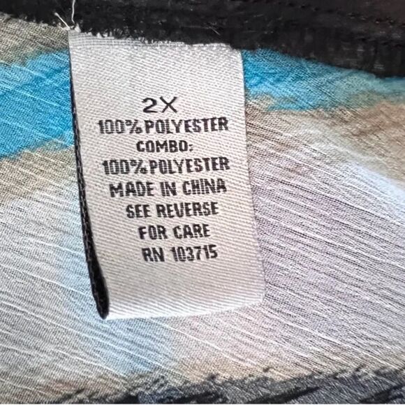 Signature by Larry Levine Black mocha and aqua wrap and tank combo top size 2X - Picture 7 of 7